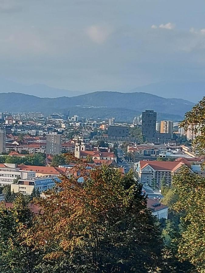 Apartma Golovec Ljubljana Exteriör bild