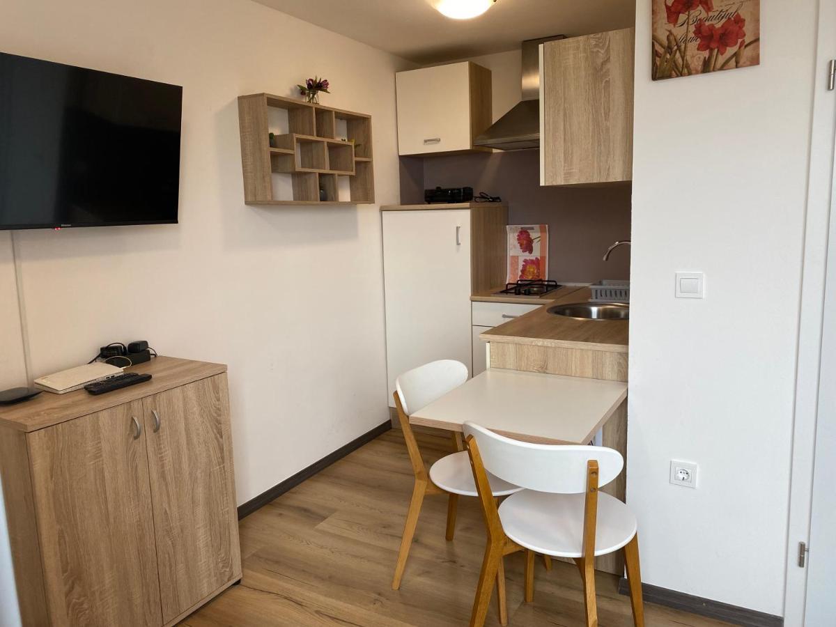 Apartma Golovec Ljubljana Exteriör bild