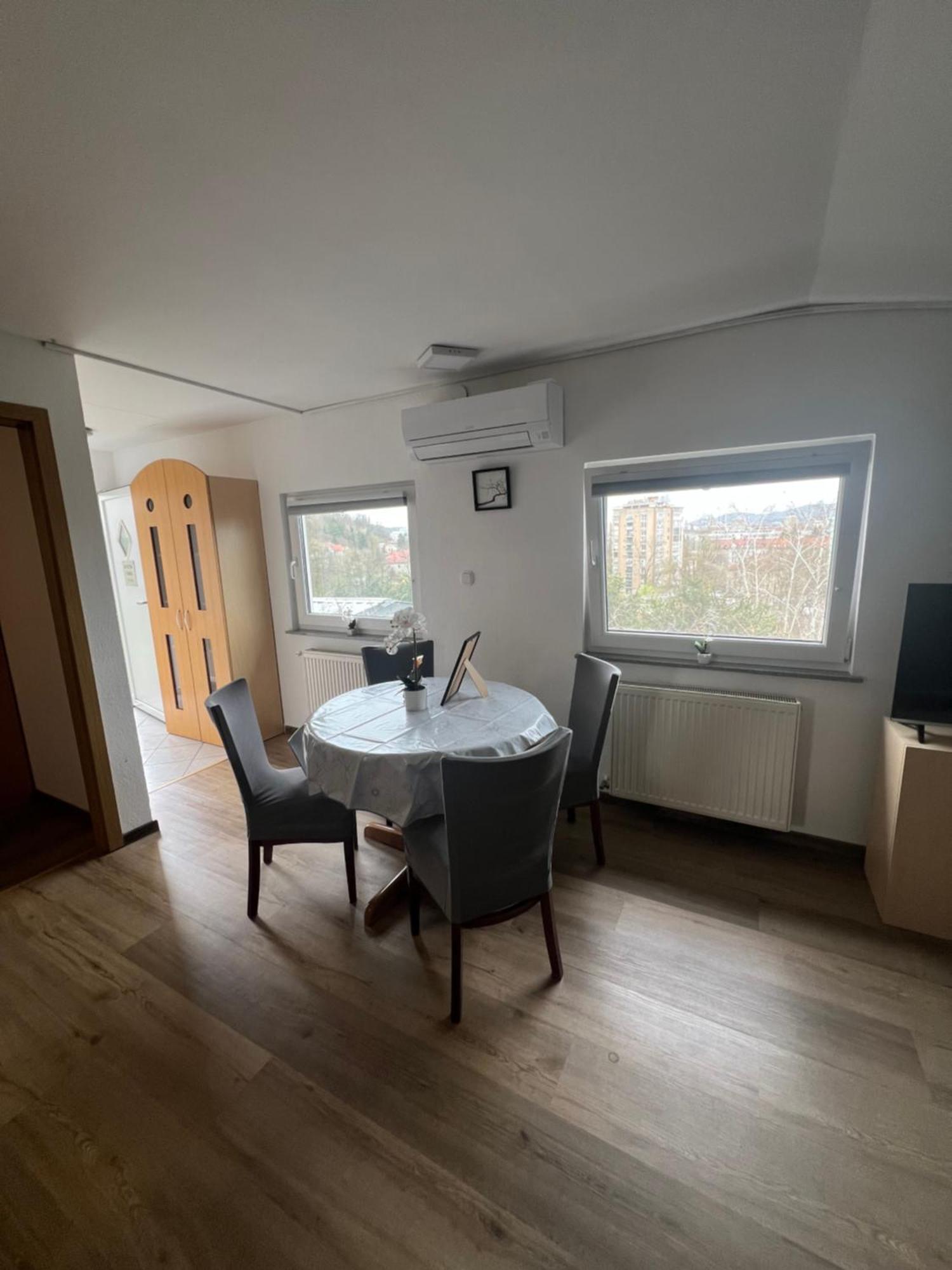 Apartma Golovec Ljubljana Exteriör bild