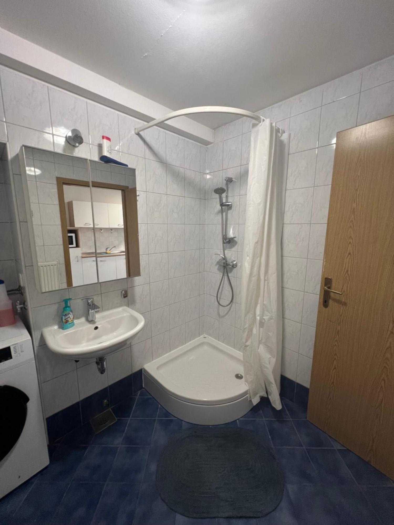 Apartma Golovec Ljubljana Exteriör bild