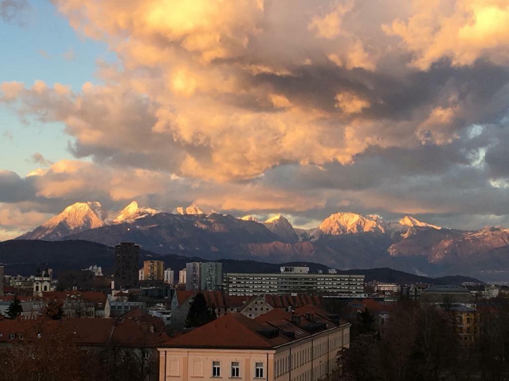 Apartma Golovec Ljubljana Exteriör bild